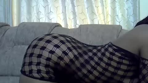 prettycandy4 online show from October 31, 4:57 am