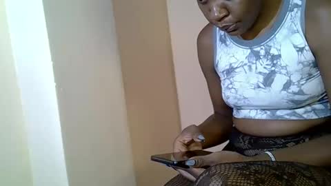 prettychocolata online show from April 22, 9:11 am