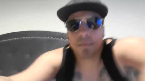 DADDYDICRICO6969 online show from March 22, 7:06 pm