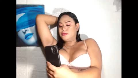 prettydiannara online show from January 13, 12:51 am