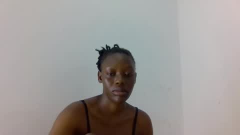 prettydollk_dons online show from April 20, 9:05 pm