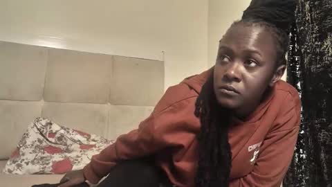 Snapshot of prettyeve25 chatting on October 14, 9:21 am eve online show from October 14, 9:21 am