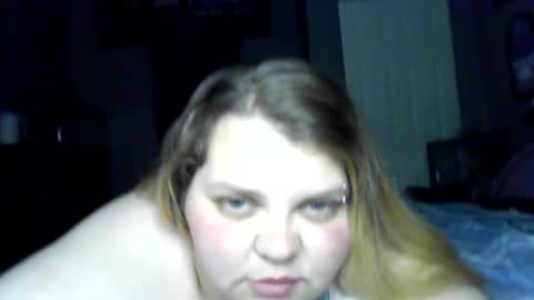 prettyeyefairy97 online show from May 12, 9:17 am