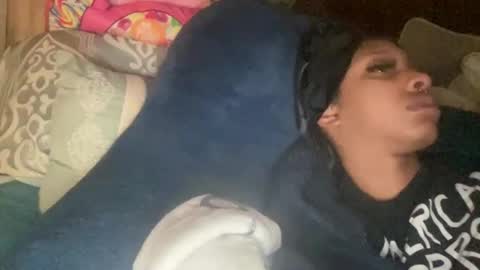 prettyfacefemale online show from February 25, 8:24 am