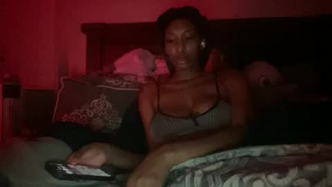 Snapshot of prettyfacefemale chatting on May 14, 7:59 am prettyfacefemale online show from May 14, 7:59 am