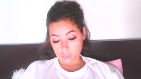 prettyjulliette online show from September 19, 3:02 pm