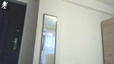 prettyjulliette online show from November 15, 2:02 pm