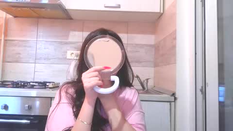 Snapshot of prettyjulliette chatting on April 28, 12:10 pm prettyjulliette online show from April 28, 12:10 pm