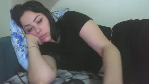 Snapshot of prettyjulliette chatting on May 12, 4:04 pm prettyjulliette online show from May 12, 4:04 pm