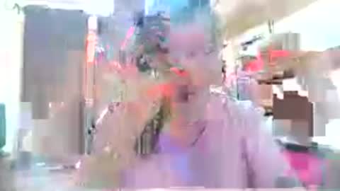 Snapshot of prettyjulliette chatting on June 17, 12:40 pm prettyjulliette online show from June 17, 12:40 pm