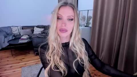 Snapshot of prettyk1ller chatting on November 21, 12:21 am Eva online show from November 21, 12:21 am