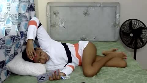 Snapshot of prettylemmy chatting on October 13, 12:38 pm Prettylemmy online show from October 13, 12:38 pm