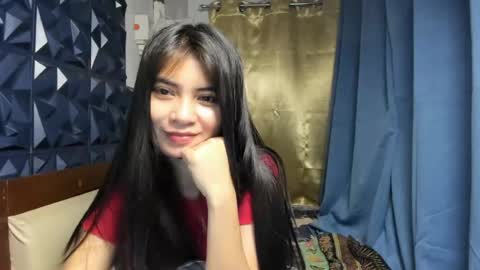 Snapshot of prettylittle_lady chatting on June 24, 2:49 pm prettylittle_lady online show from June 24, 2:49 pm