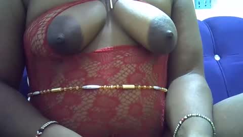 Snapshot of prettylover890 chatting on October 5, 3:27 am prettylover890 online show from October 5, 3:27 am