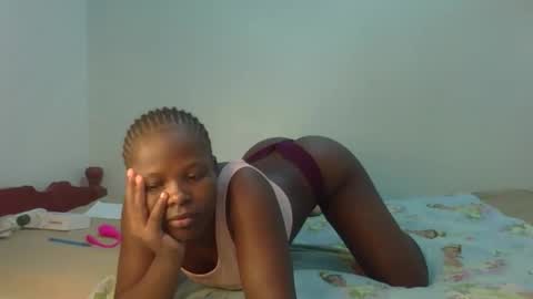 Melly online show from April 22, 1:08 am