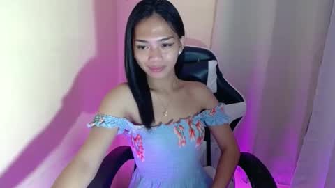 Snapshot of prettymiya chatting on September 9, 9:36 pm Miya 3 online show from September 9, 9:36 pm