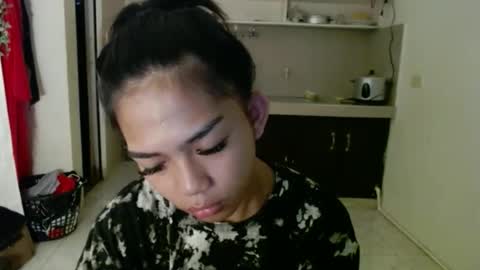 Snapshot of prettymiya chatting on May 23, 9:02 am Miya 3 online show from May 23, 9:02 am
