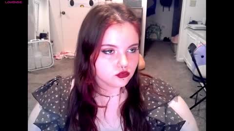 Snapshot of prettypearl123 chatting on September 9, 9:20 am pretttypearl online show from September 9, 9:20 am