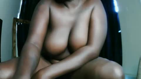 prettyreen online show from April 20, 11:35 am