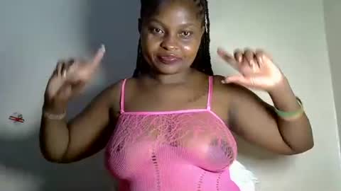 Snapshot of prettyriss chatting on May 15, 7:54 pm prettyriss online show from May 15, 7:54 pm