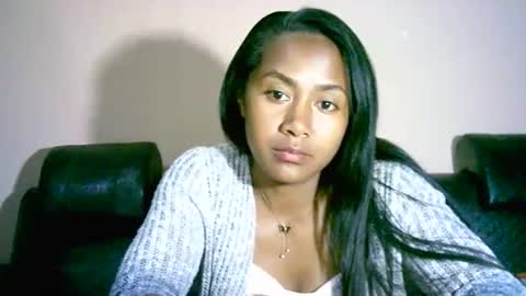 Snapshot of prettysexy3601 chatting on October 20, 2:39 pm prettysexy3601 online show from October 20, 2:39 pm