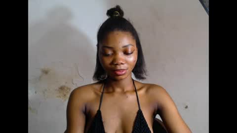 prettysexy6 online show from April 17, 11:02 am