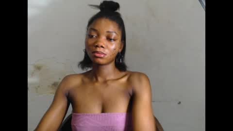 prettysexy6 online show from April 19, 8:57 am