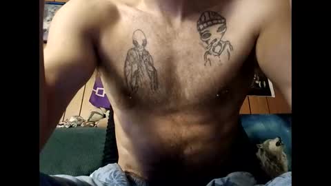 Snapshot of prettysolid7 chatting on October 9, 1:47 am prettysolid7 online show from October 9, 1:47 am