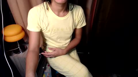 Snapshot of prettystella69 chatting on June 23, 4:10 am Stilla online show from June 23, 4:10 am