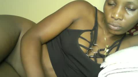 Snapshot of prettyvish chatting on July 2, 12:44 pm prettyvish online show from July 2, 12:44 pm