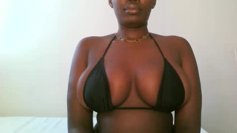 prettyvishy online show from February 11, 12:48 pm