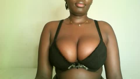 prettyvishy online show from March 1, 3:41 am