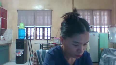 Snapshot of prety784828 chatting on June 2, 2:35 am prety784828 online show from June 2, 2:35 am