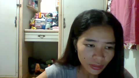 Snapshot of prety784828 chatting on July 4, 1:17 pm prety784828 online show from July 4, 1:17 pm