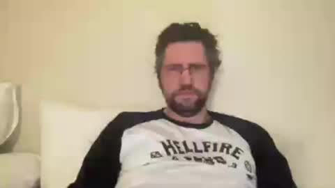 Snapshot of previewh chatting on May 14, 7:42 pm PreviewH online show from May 14, 7:42 pm
