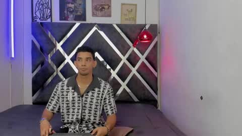 prince_arthur77 online show from February 4, 12:55 pm