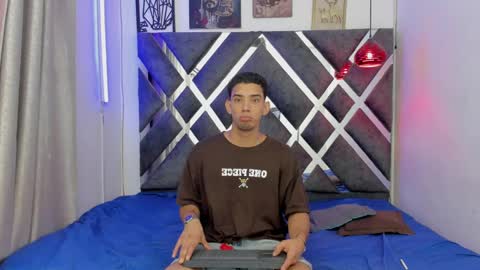 prince_arthur77 online show from February 5, 12:49 pm