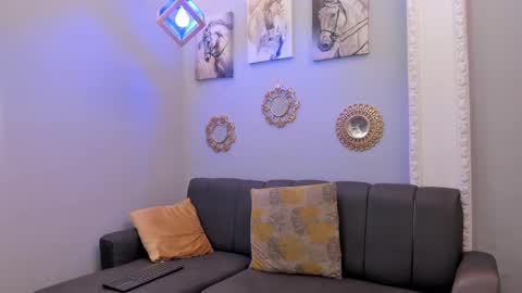 prince_arthur77 online show from February 9, 12:41 pm