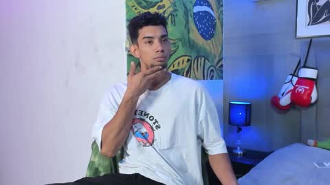 prince_arthur77 online show from September 28, 1:05 pm