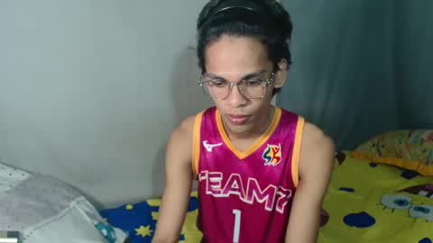 Snapshot of princeofcumxxx chatting on December 5, 3:30 pm Mel online show from December 5, 3:30 pm