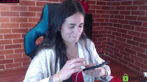 Leia online show from December 1, 3:39 pm