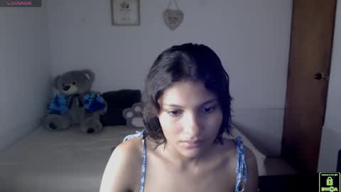 Snapshot of princess_an chatting on May 9, 9:20 pm An online show from May 9, 9:20 pm