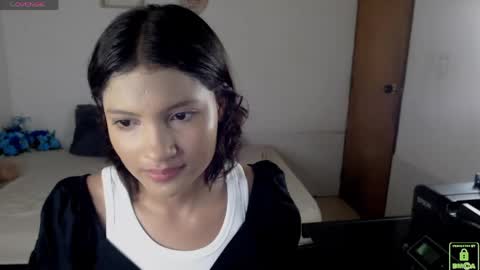 Snapshot of princess_an chatting on May 13, 4:48 pm An online show from May 13, 4:48 pm