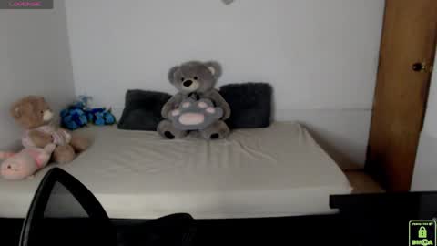 Snapshot of princess_an chatting on May 14, 11:11 pm An online show from May 14, 11:11 pm