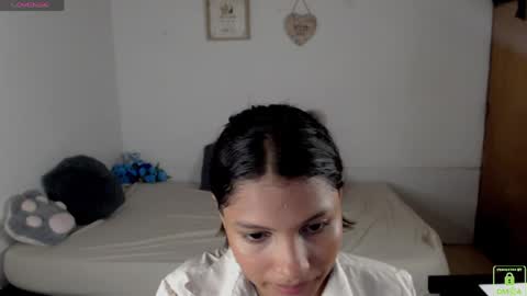 Snapshot of princess_an chatting on June 1, 8:43 pm An online show from June 1, 8:43 pm