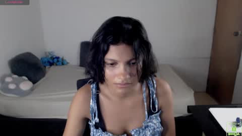 Snapshot of princess_an chatting on June 5, 7:52 pm An online show from June 5, 7:52 pm