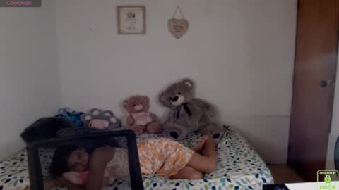 Snapshot of princess_an chatting on June 12, 9:25 pm An online show from June 12, 9:25 pm