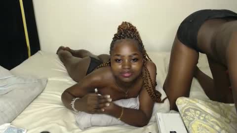 Snapshot of princess_bee1 chatting on September 11, 9:04 pm princess online show from September 11, 9:04 pm