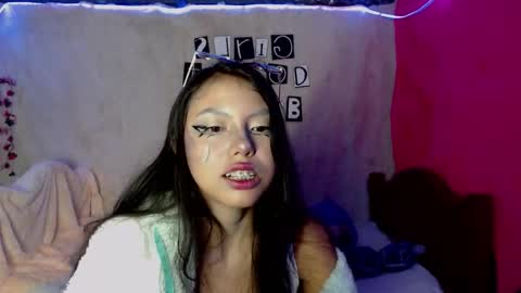  Elia  online show from October 31, 2:12 am