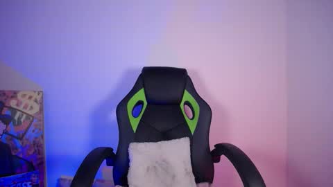 Emily online show from March 10, 10:04 pm